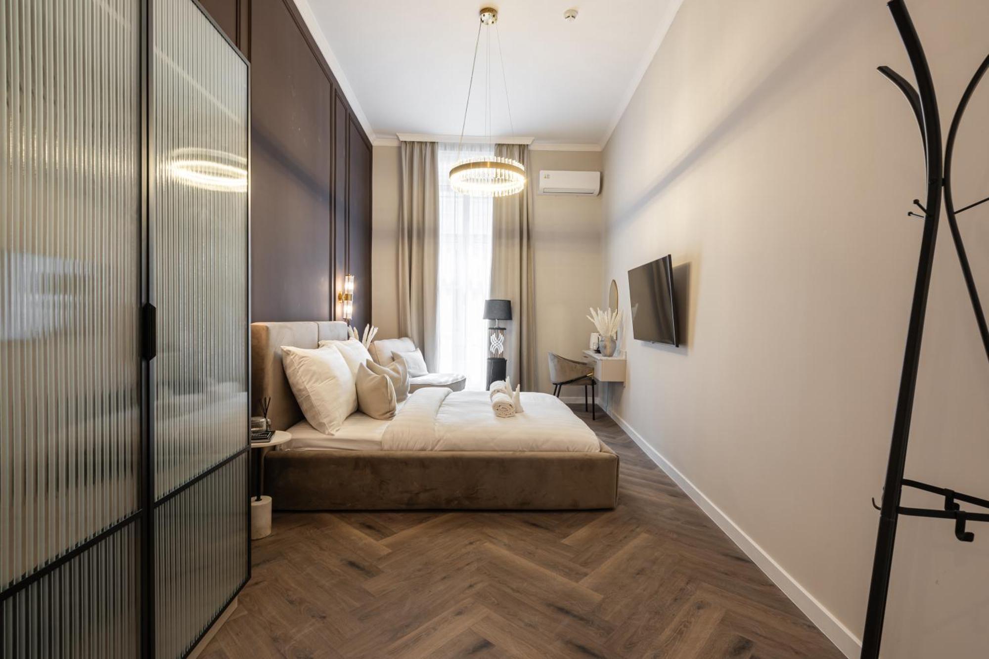 Timeless Boutique Suites By Bqa ブダペスト エクステリア 写真